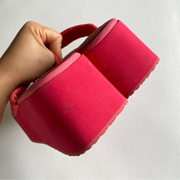 Steve Madden x Urban Outfitters 9 Hot Pink Canvas Platform Thong Slip-on Sandals - Picture 4 of 6
